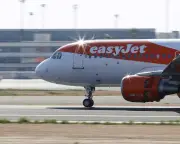 EasyJet shares jump 10% after agreeing £5.5bn takeover by Castlelake