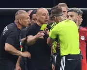 Egypt coach Hossam Hassan accuses Fifa of favouring Argentina and Messi after World Cup exit