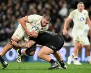 England reshuffle: Martin and Van Poortvliet start against South Africa