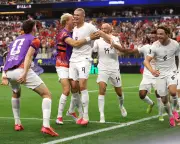 Erling Haaland fires Norway into last 16 with dramatic winner against Côte d'Ivoire