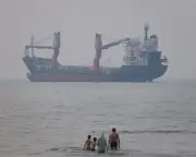 Europe Weighs Voluntary Navigation Fees for Strait of Hormuz Amid Iran Tensions
