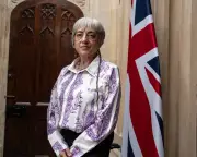 Forced adoption victims welcome apology but demand mental health support