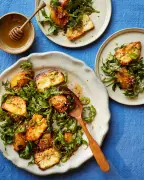 Grilled Peach, Halloumi and Dukkah Salad: A Quick Summer Recipe