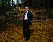 Harvard's Avi Loeb leads Trump's secret UFO panel, assumes UAP human-made