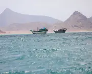 Houthis threaten tankers using Saudi Red Sea ports, deepening crisis