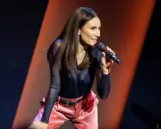 Laura Benanti: Nobody Cares review – cringe comedy from a recovering people pleaser