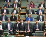Liberals Re-examine Gender Quotas in Bid to Boost Female Representation