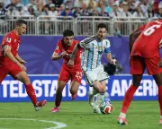 Lionel Messi's unique sprinting style poses extreme challenge for England's World Cup defence