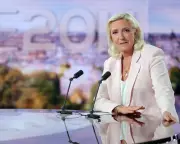 Marine Le Pen cleared to run for president in 2027 despite embezzlement conviction