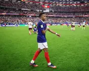 Mbappé feels sands of time shifting as France suffer fresh World Cup angst