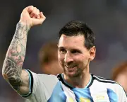 Messi and ageless strikers could break World Cup scoring records, says Hayes