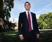 Met police investigate £37,500 donation to Robert Jenrick's leadership campaign