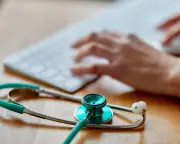 MPs urge Labour to scrap £330m Palantir NHS contract over mistrust