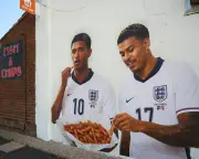 Mural of Bellingham and Rogers on Birmingham chip shop goes viral