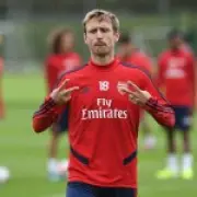 Nacho Monreal warns Arsenal against Odegaard exit, names two dream wingers