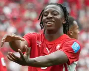 Newcastle agree £51.5m deal for Switzerland's Johan Manzambi