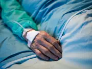 NHS trust apologises after terminal cancer patient discharged without pain meds