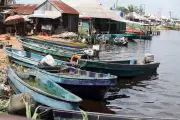 Niger Delta village lives in shadow of burning oil well for six years