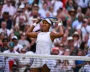 Osaka stuns Sabalenka at Wimbledon to reach quarter-finals