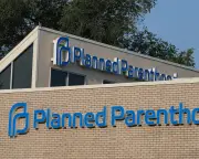 Planned Parenthood resumes Medicaid billing after defunding under Trump policy