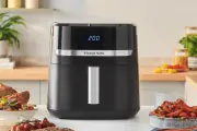 Russell Hobbs Air Fryer Deal: Large 7.5L Model at £52 on Amazon