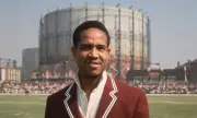Sir Garry Sobers, cricket's greatest all-rounder, dies aged 89