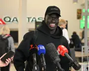 Socceroo Awer Mabil hits back at Pauline Hanson's monoculture claim