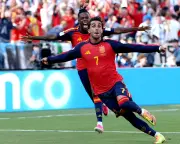 Spain win World Cup as Ferran Torres dethrones 10-man Argentina in extra time