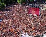 Spain's World Cup heroes greeted by thousands in Madrid celebrations