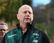 Tasmania Devils appoint Ken Hinkley as inaugural AFL coach in five-year deal