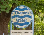 Thames Water boosts bonuses to £4.1m despite debt crisis and nationalisation risk