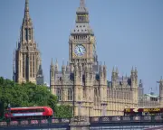 UK ethics watchdog calls for mandatory public register of all lobbying activity