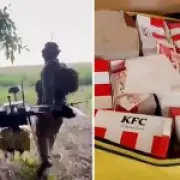 Ukrainian troops get KFC delivered by drone on frontline