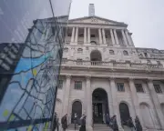 UK's AI Ambitions: Eager Yet Wary of Full Commitment