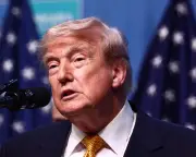 US appeals court rejects Trump's bid to delay $5.8m payment to E Jean Carroll