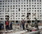 Venezuela earthquake: fury mounts over government's slow response to disaster