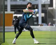 Virat Kohli set for final England ODI series as Indian legend arrives in London