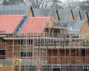 Vistry warns of £30m loss amid discounting and weak demand