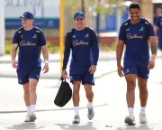 Wallabies gamble on Meredith at flyhalf, drop McReight for Italy Test