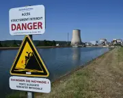 Warm rivers force French nuclear plant shutdown amid heatwave