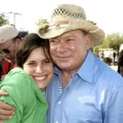William Shatner and daughter both diagnosed with stage 4 cancer, now cancer-free