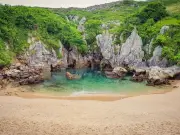 World's smallest beach Gulpiyuri in Spain hidden by locals for years
