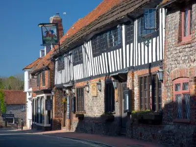 Alfriston: Idyllic Medieval Village 90 Minutes from London