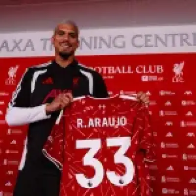 Araujo: Suarez inspired my Liverpool move, says new Reds defender