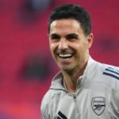 Arsenal urged to hijack Liverpool's Barcola move