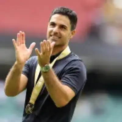 Arteta calls Alvarez in last-ditch Arsenal transfer bid