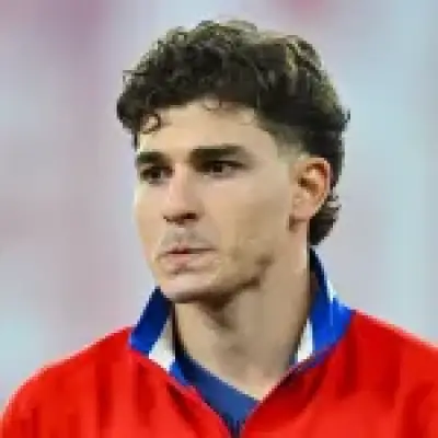 Atletico CEO hits out at Arsenal and Barcelona over Alvarez pursuit