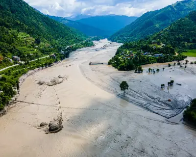 Australian Woman Missing in Nepal Floods Contacts Family