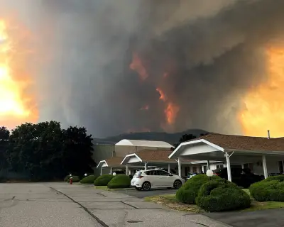 BC wildfire: 22,000 flee as state of emergency declared