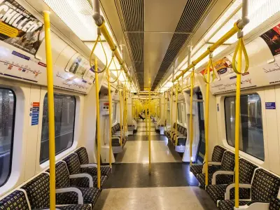 BTP probes Tube assault after man pushes woman on Circle line